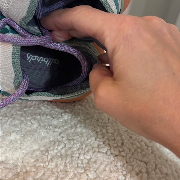 Near new Allbirds Womens Wool Trail Runner SWT Sneakers shoes sz 7.5 - Picture 8 of 9